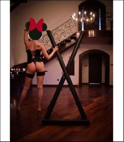 BDSM oprema St. AndrewsCross X, Crna