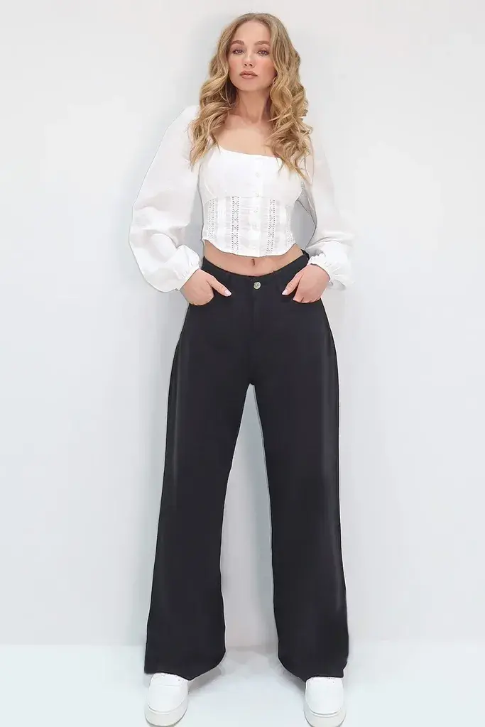 Trend Alacati Stili Ženske pantalone Alc-X13761, Široke nogavice, Crne