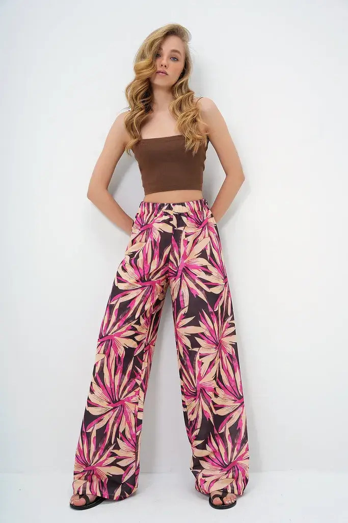 Trend Alacati Stili Ženske pantalone Alc-X13782, Široke nogavice, Braon-roze