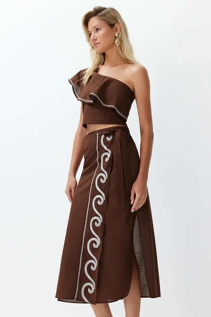 Trendyol Milla Ženski komplet bluza i suknja Tbess24Au00009, Braon