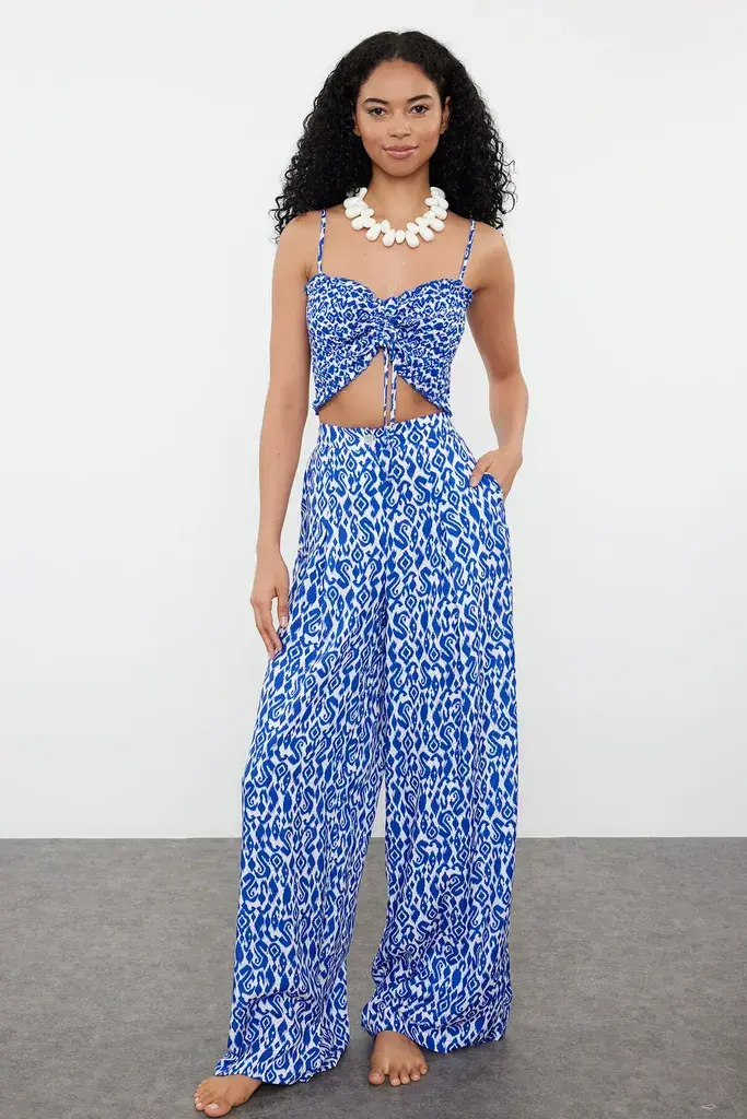 Trendyol Milla Ženski komplet bluza i pantalone Tbess24Au00032, Plavi