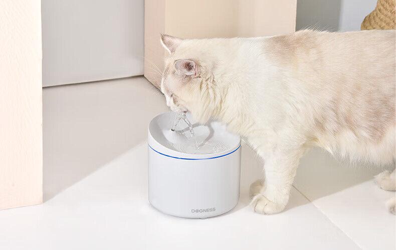 Dogness Fontana za mačke, 3.2 L, Bela
