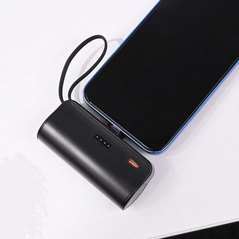 Eksterna baterija, 5000mAh, Lightning, Crna