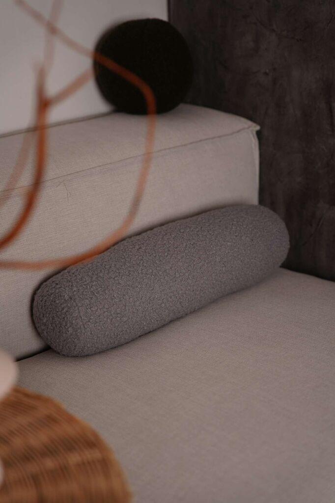 Aberto Design Ukrasni jastuk Teddy Roller, 50x14x14 cm, Sivi