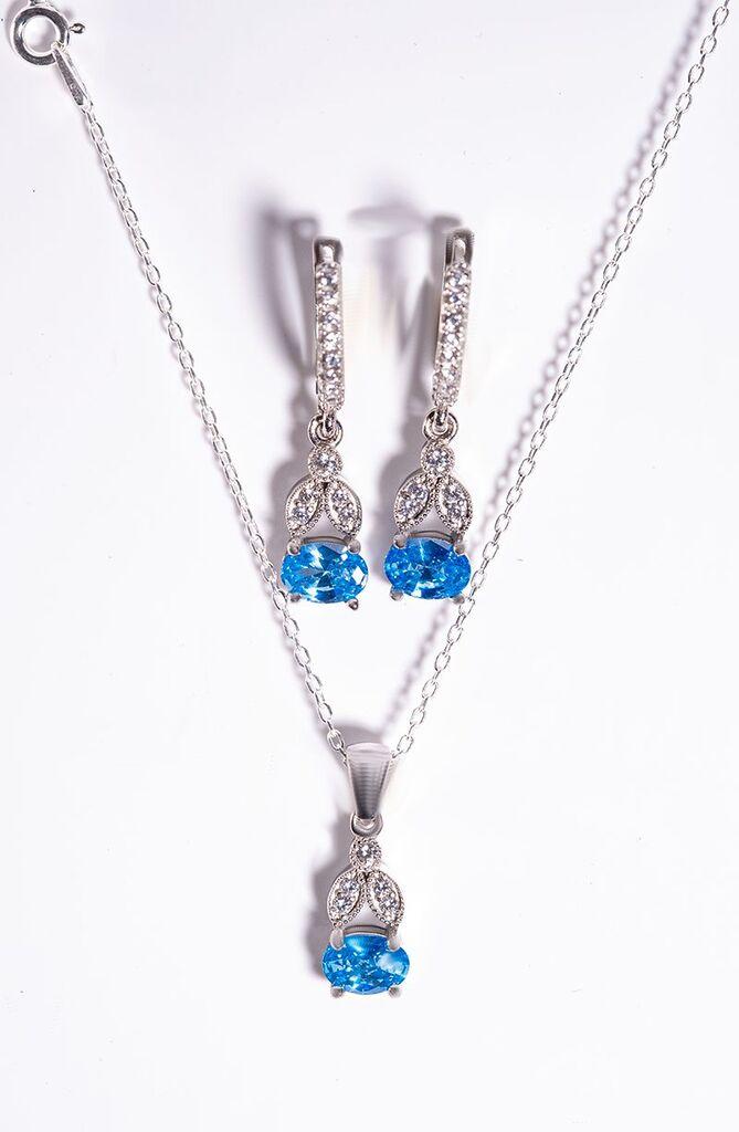 Dunipa Srebrni set Minđuše i ogrlica Ivy, Ručno rađeni, Sa plavim cirkonom
