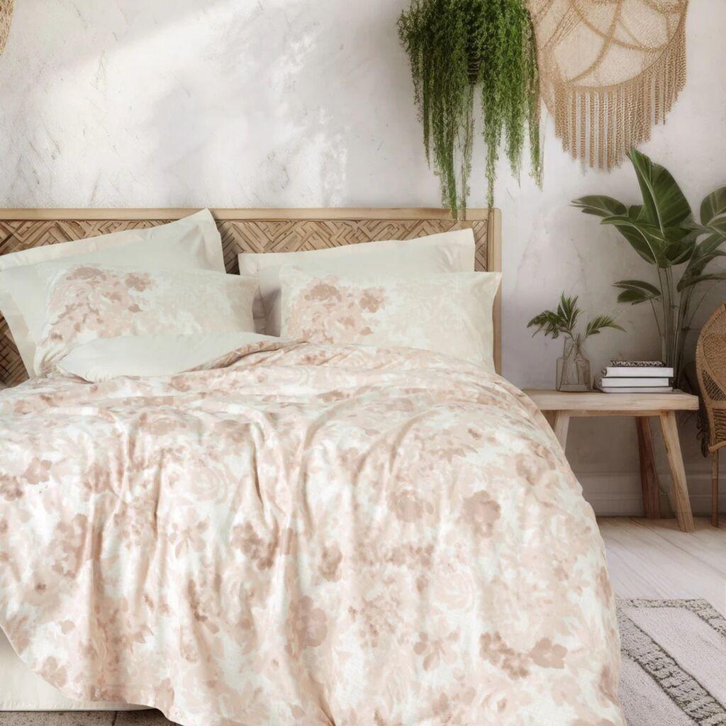 DekorDom Set posteljine Vestige, 200x200 cm, 3 komada, Svetloroze