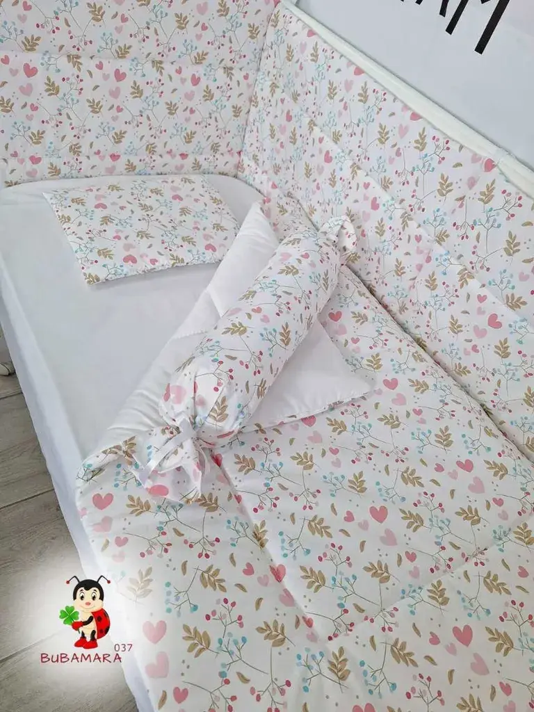 Bubamara037 Set posteljine za krevetac sa ravnom ogradicom, Beli