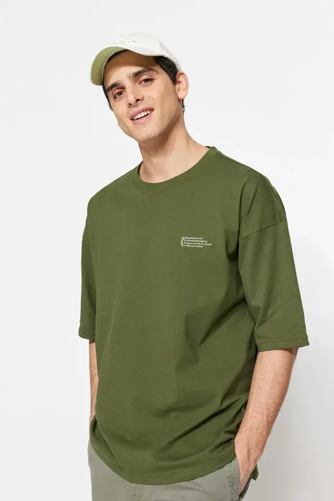 Trendyol Muška majica TMNSS23TS00084, Kaki
