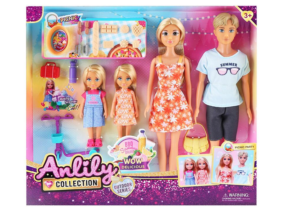 Lutka Anlily sa porodicom