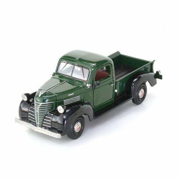 Motor Max Metalni model kamioneta Plymouth truck 1941, 1:24, Zeleni