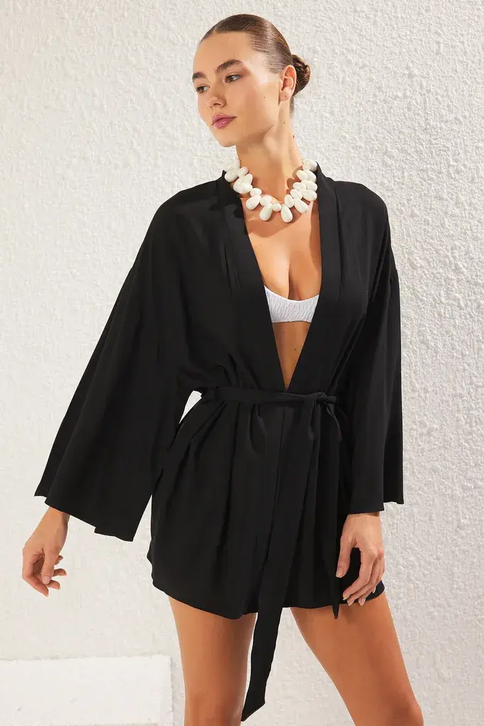 Trendyol Milla Ženski kimono Tbess25Km00002, Crni