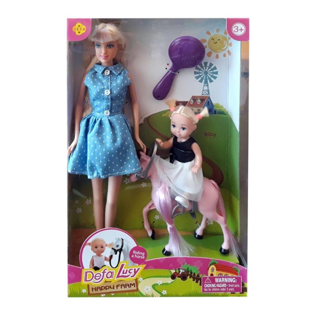 Defa Lucy Lutke na farmi, Plava