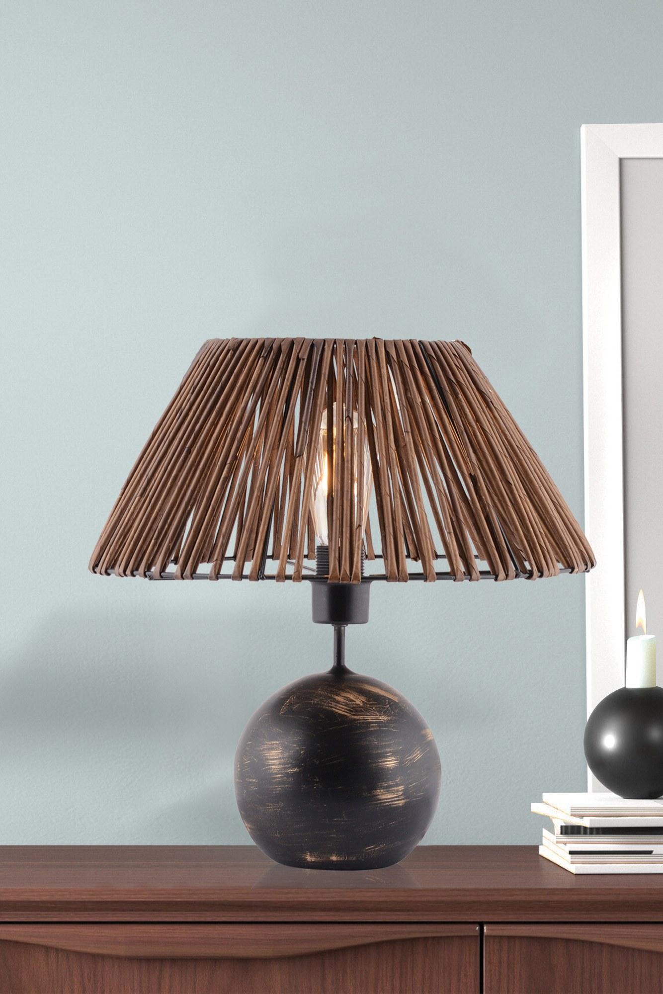 Opviq Stona lampa E27 Socket