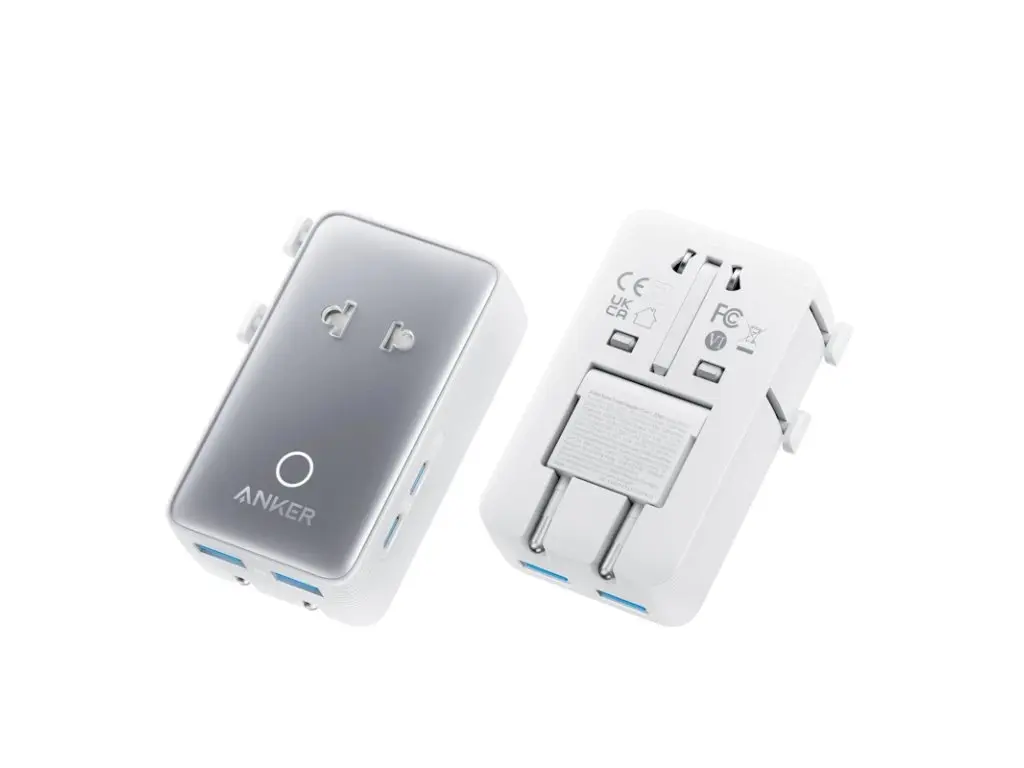 Nano Putni zidni punjač 20W, 5-portova (2xUSB-A, 2xUSB-C, utičnica EU na US, UK, AU i EU), Beli