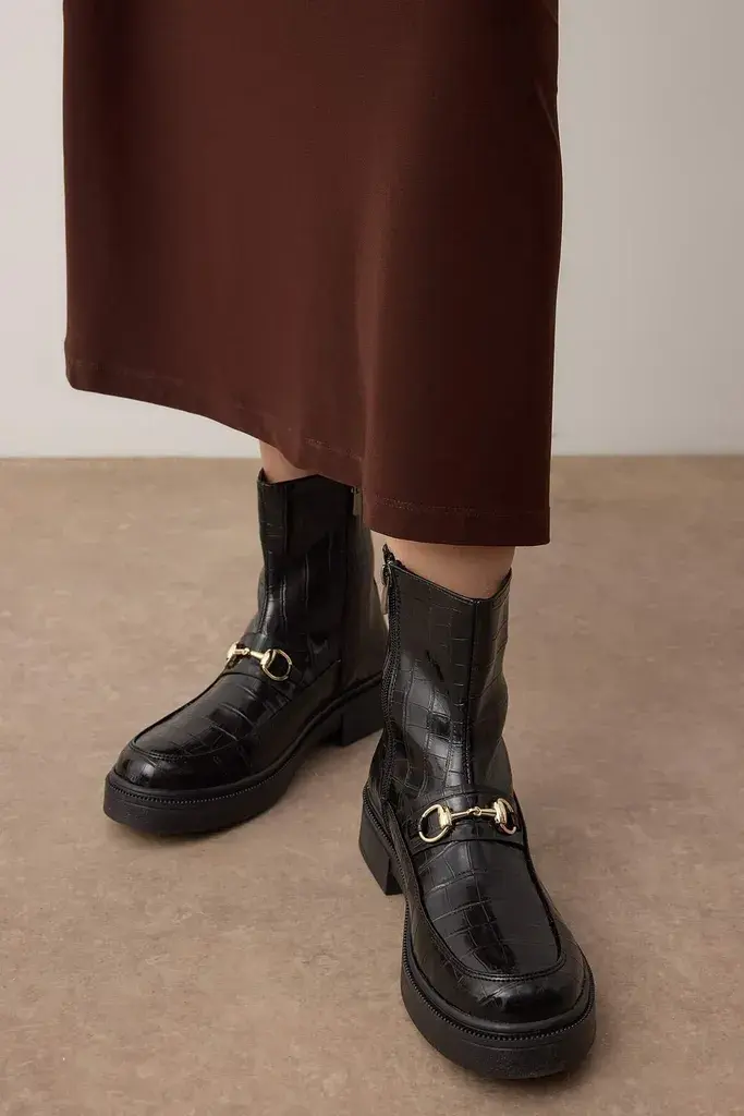 Trendyol Shoes Ženske čizme Takaw26Bo00097, Crne