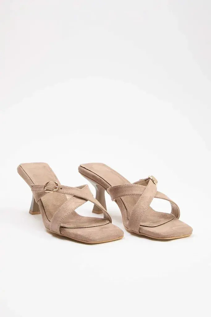 Trendyol Shoes Ženske papuče Takss25To00035, Bež
