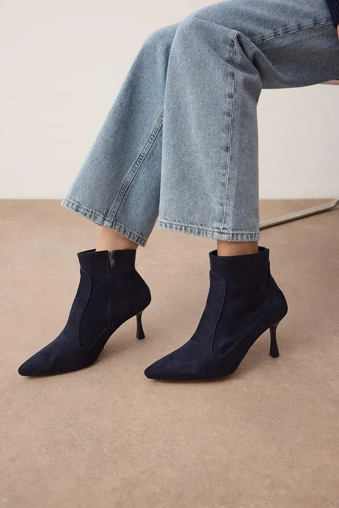 Trendyol Shoes Ženski čizme Takaw26Bo00081, Tamnoplave