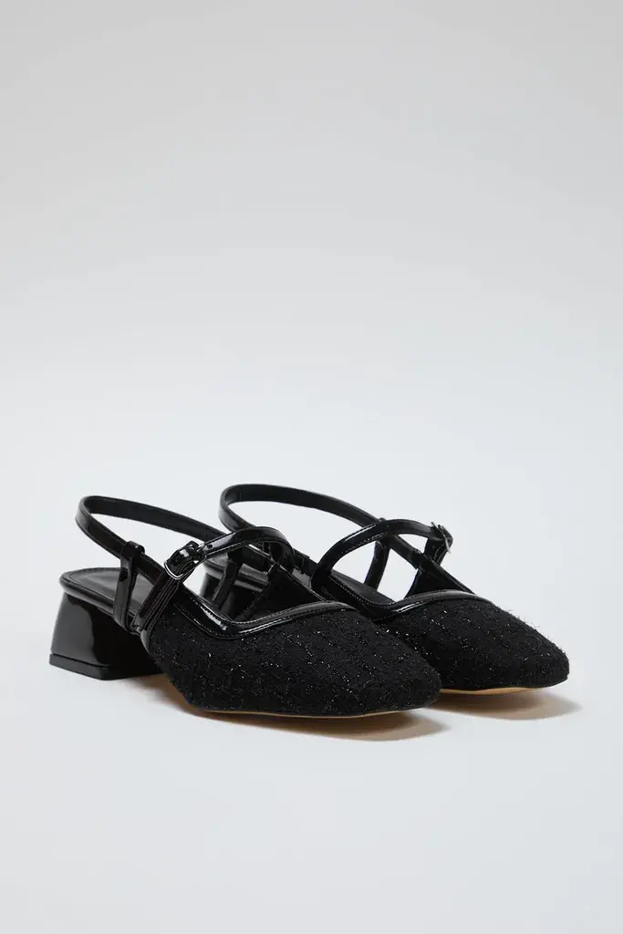 Trendyol Shoes Ženske cipele Takss25To00023, Crne