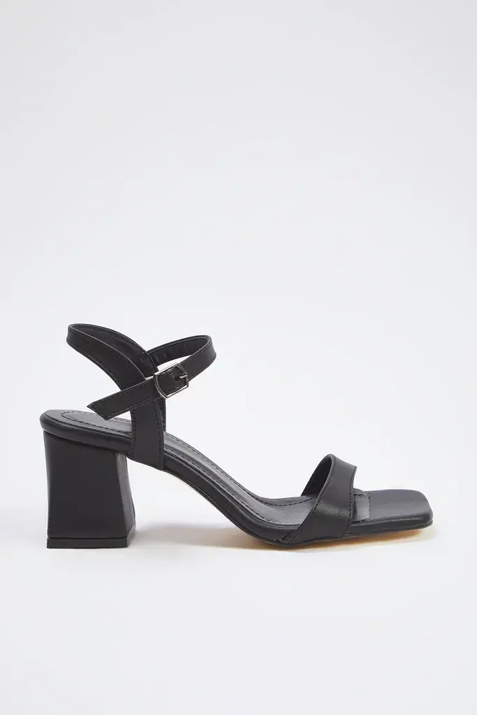 Trendyol Shoes Ženske sandale Takss25To00051, Crne