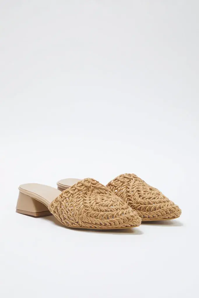 Trendyol Shoes Ženske papuče Takss25To00060, Bež