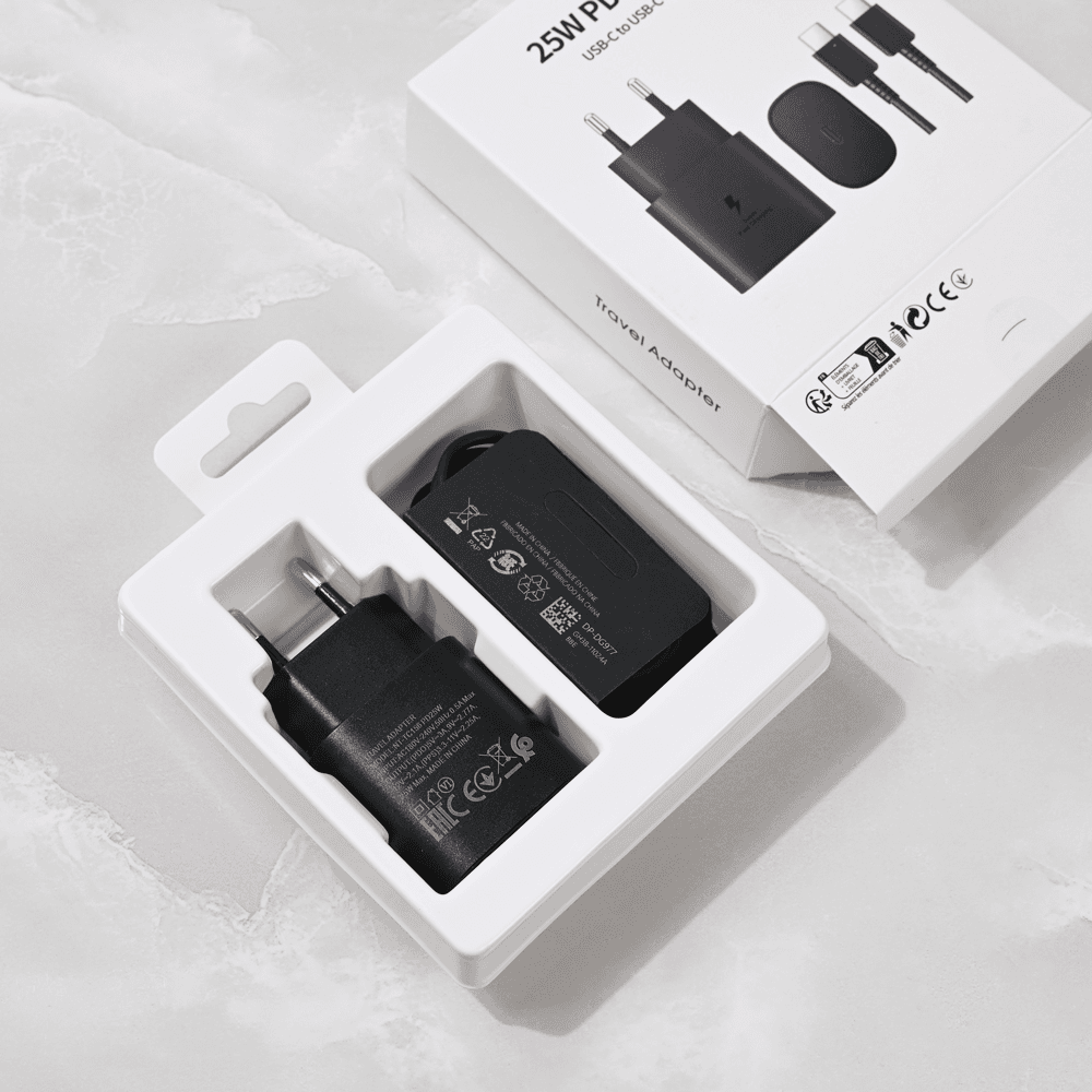 Kućni punjač PD Fast charger za Samsung sa PD Type C kablom CE, 25W, Crni