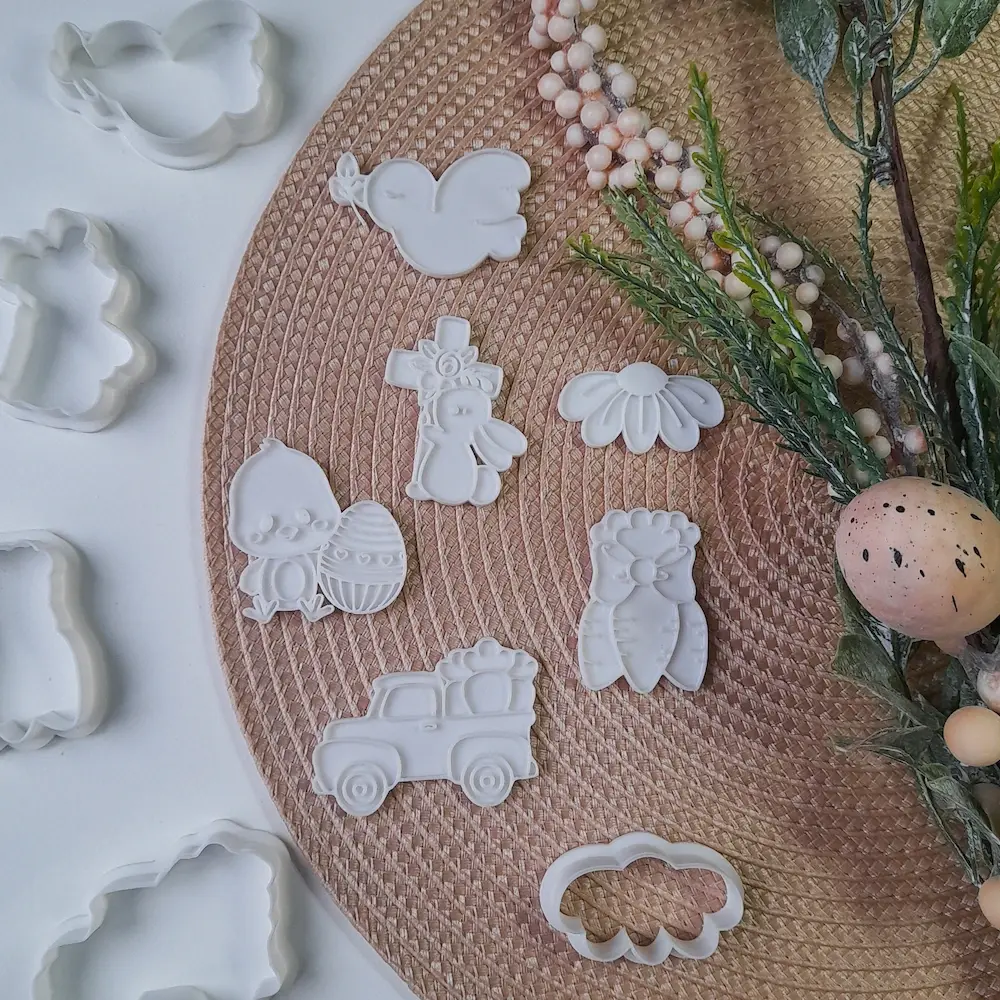 KREATIVNI SLATKIŠI Set uskršnjih modli, 5 cm, 6 komada, Beli