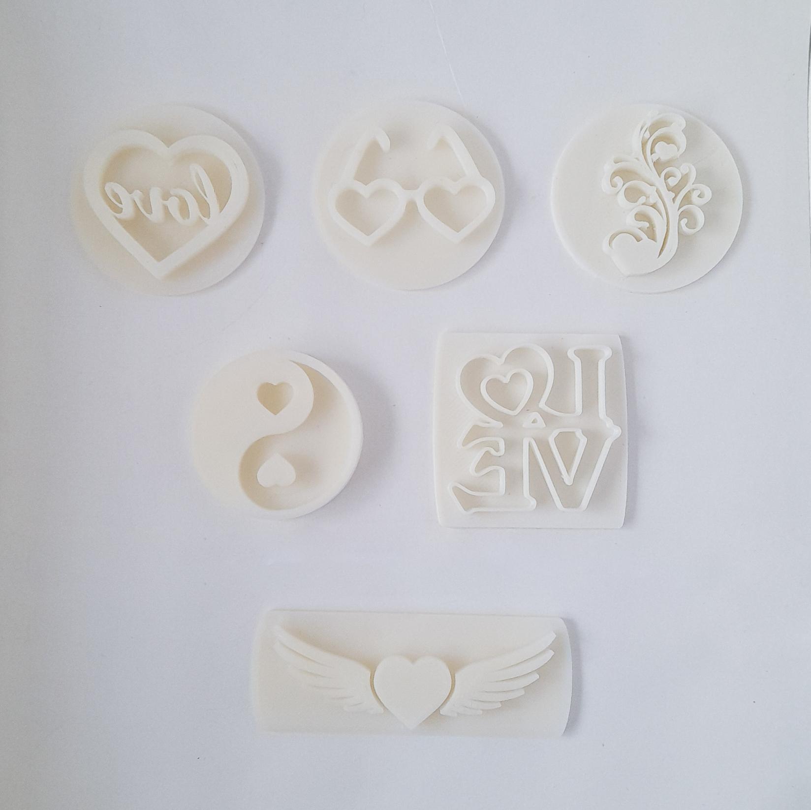 KREATIVNI SLATKIŠI Ljubavni pečati za ukrašavanje kolača, 3.5- 4 cm, 6 komada, Beli