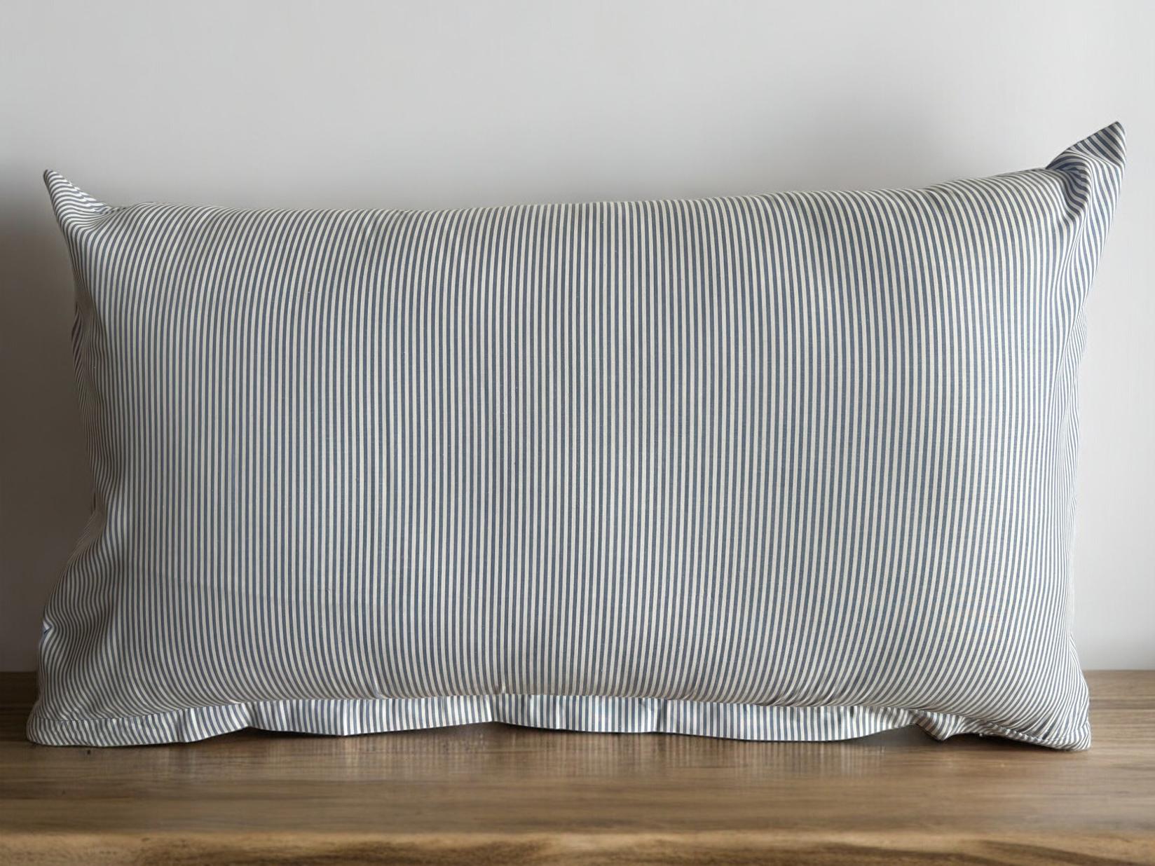 VIKTORIJA Jastučnica printED 40x60cm Model E1, Siva