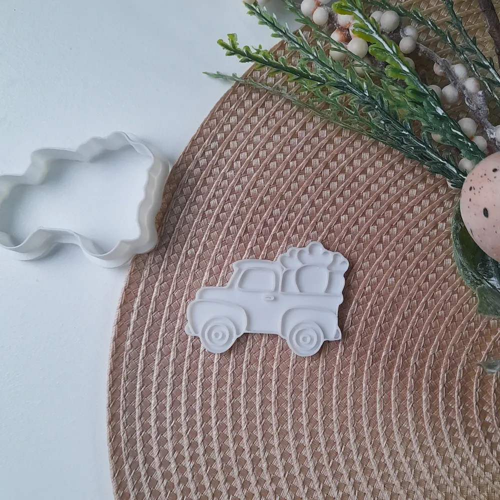 KREATIVNI SLATKIŠI Modla za kolače i ukrase Kamion, 6 cm, Bela