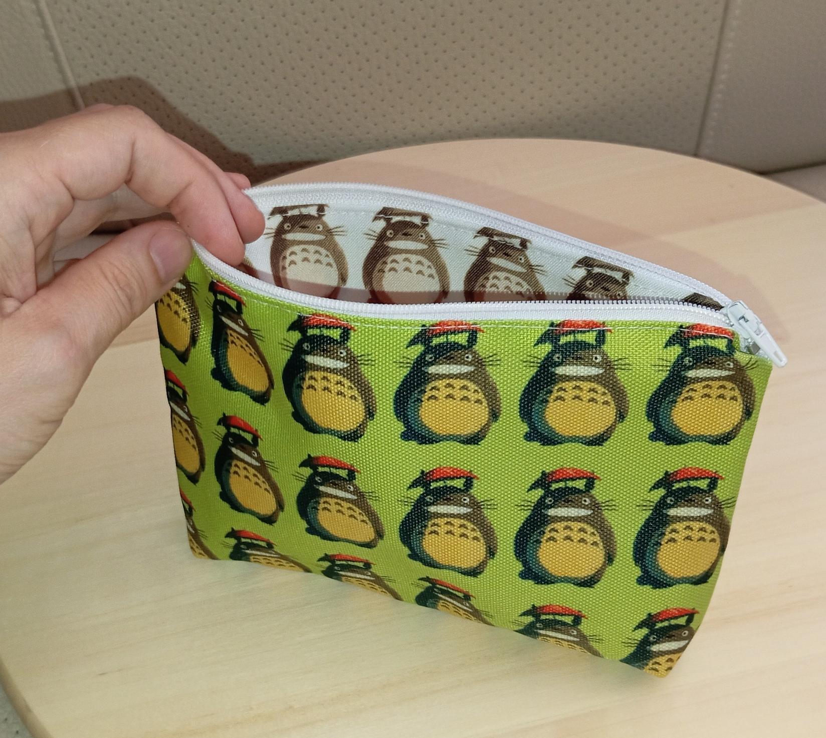 Neseser Totoro, Zeleni