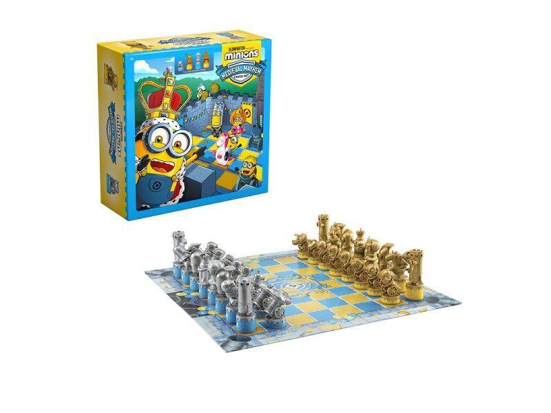 Noble Collection Šahovski set Minions Medieval Universal