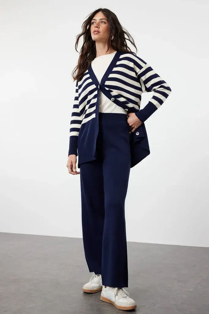 Trendyol Modest Ženski komplet Tctaw24Us00054, Tamnoplavi
