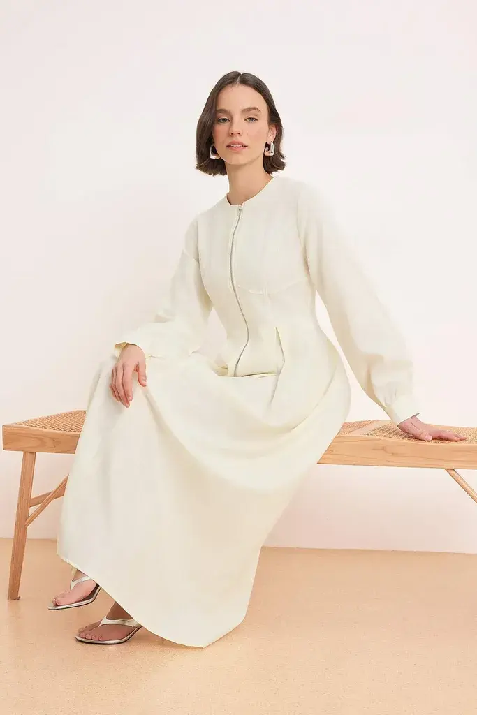 Trendyol Modest Ženska haljina Tctss26Eb00071, Krem