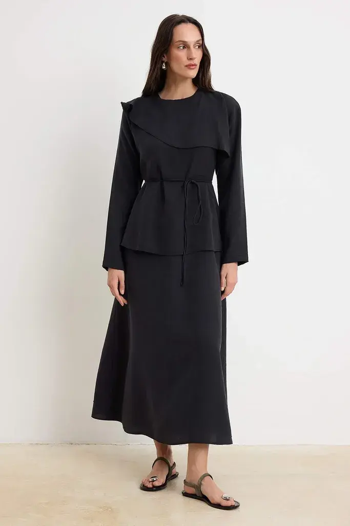 Trendyol Modest Ženska haljina Tctss26Eb00031, Crna