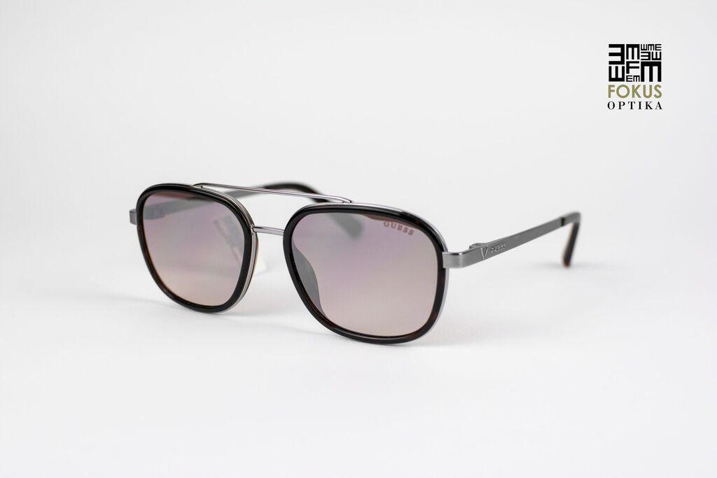 Guess Naočare za sunce GU6950, Sive