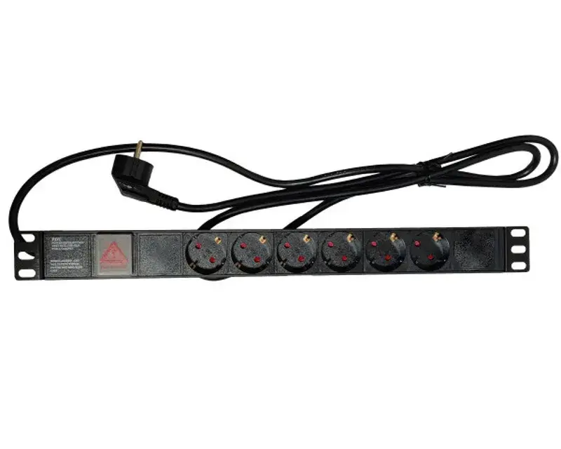 MaxPro Line Napojna letva, 19", 6 mesta, 16A