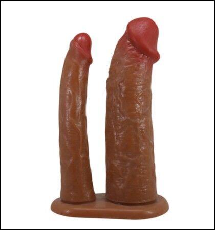 Muške strep-on gaćice za duplu penetraciju, Boja kože