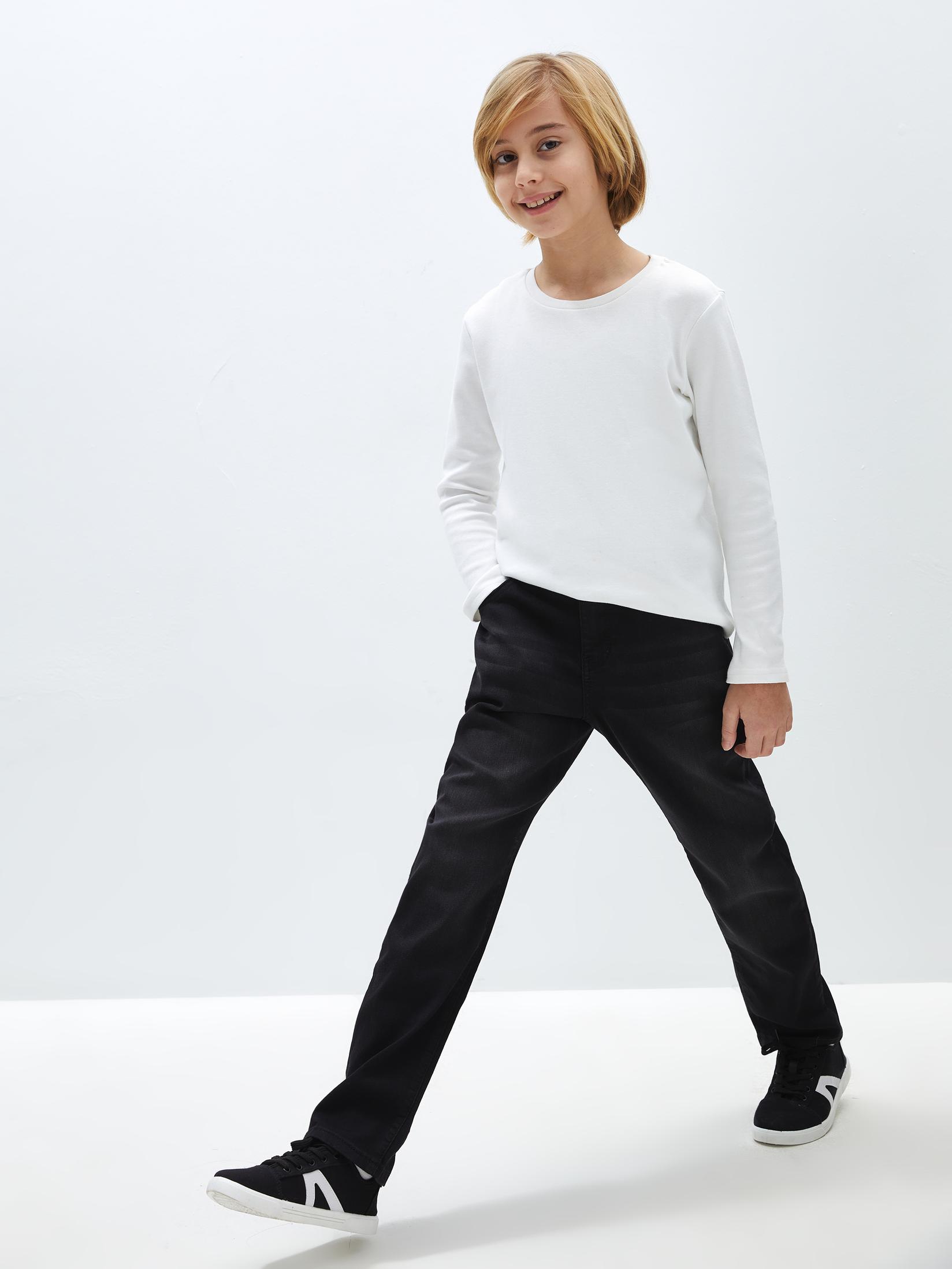 LC Waikiki Farmerke za dečake S44395Z4-326, Crne