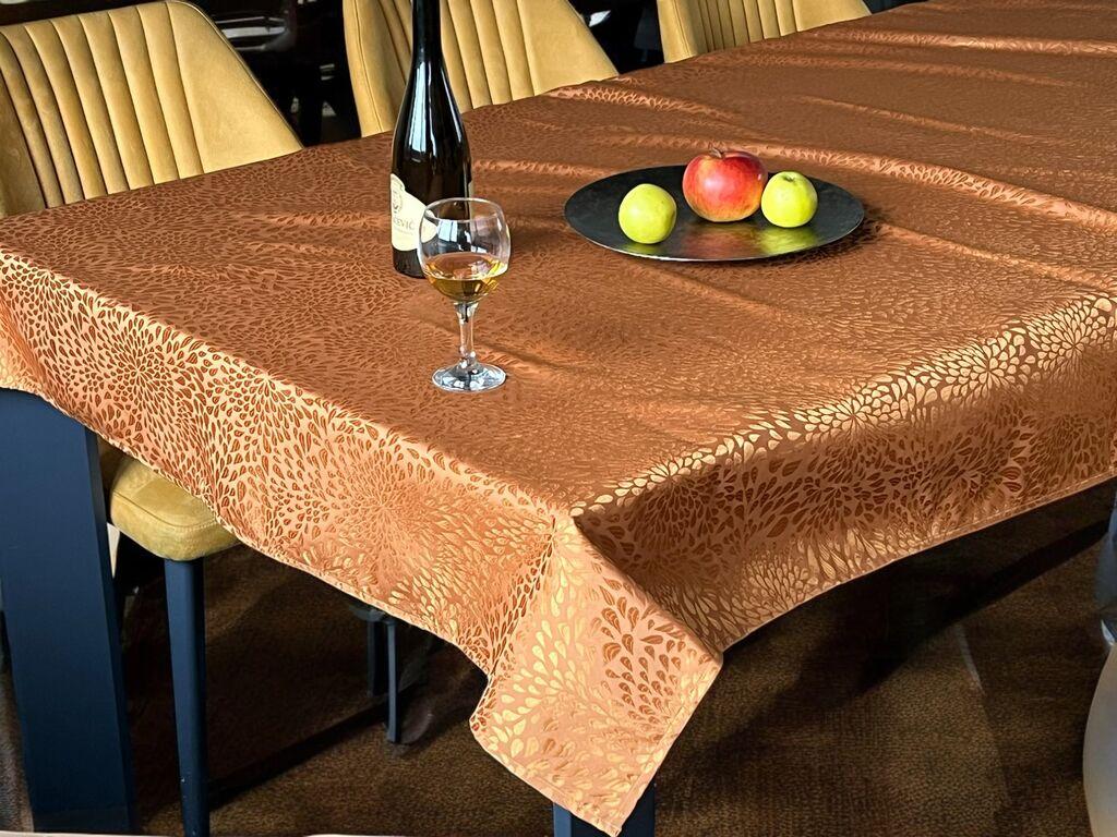 Viktorija Stolnjak Color, 130x220 cm, Kajsija