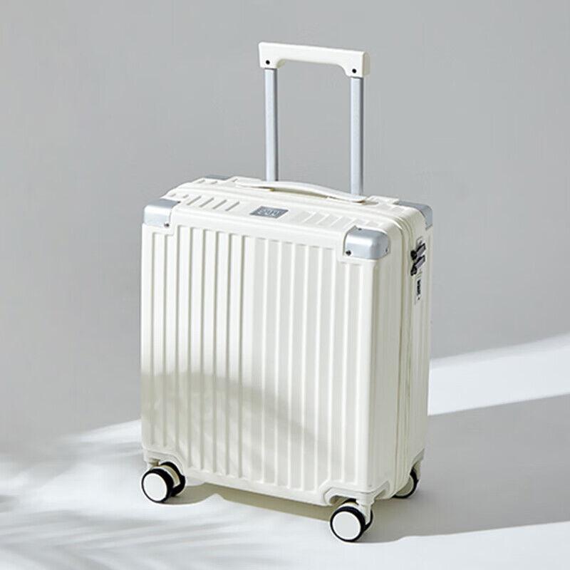 SOO Kofer, 45.72cm, Beli