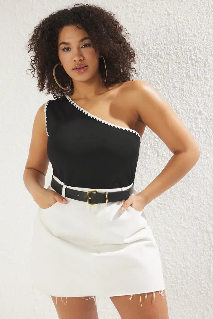 Trendyol Curve Ženska bluza Tbbss25Af00046, Crna