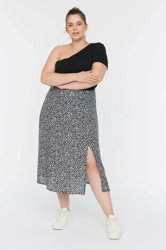 Trendyol Curve Ženska suknja TBBSS22AZ0001, Crna