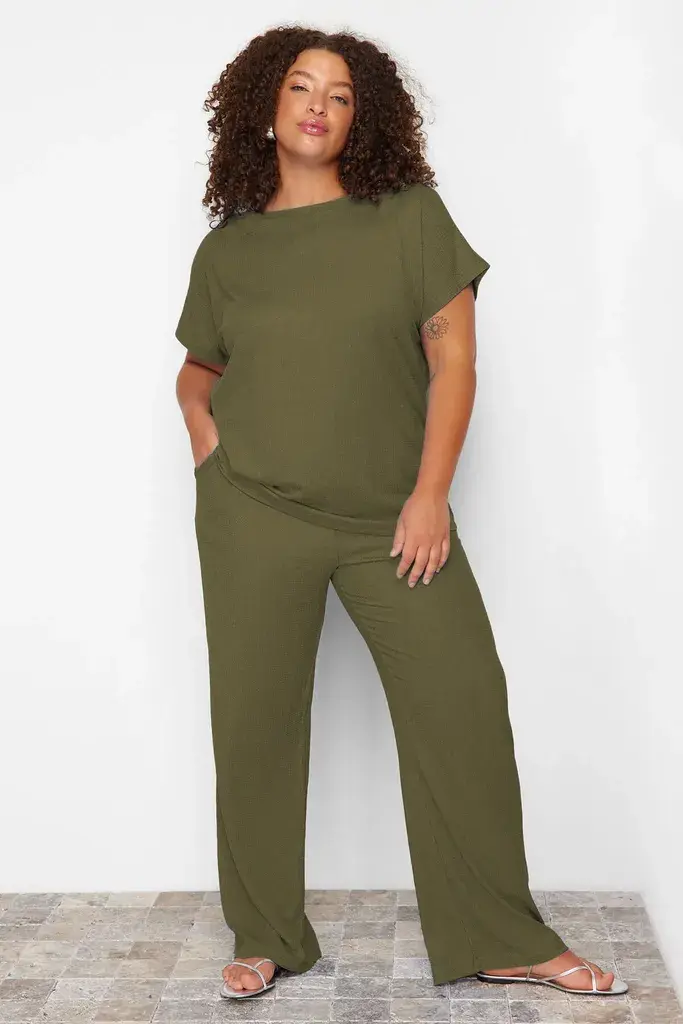 Trendyol Curve Ženski komplet majica i pantalone Tbbss24Cp00003, Kaki
