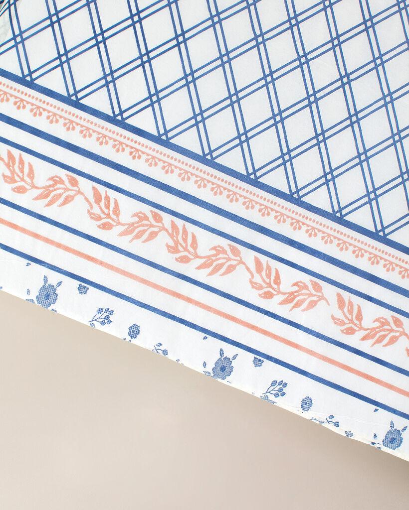 Madame Coco Stolnjak Hilaire, 80x100 cm, Plavo-beli