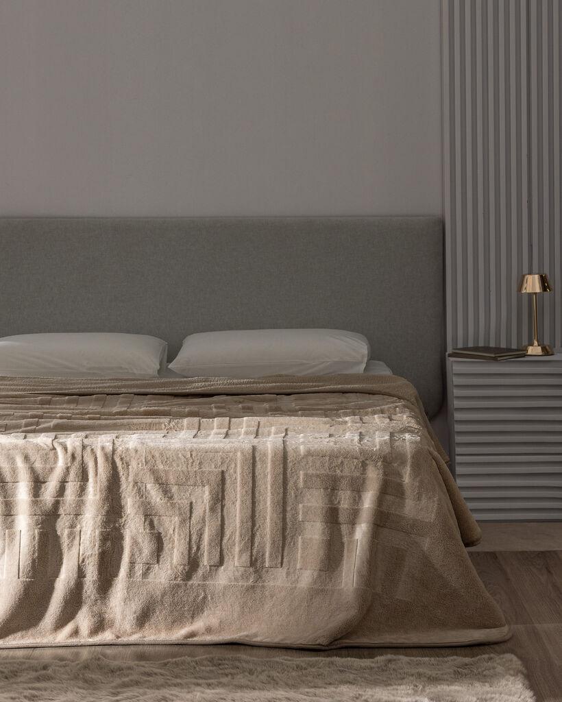 Madame Coco Ćebe Clementine, 220x240cm