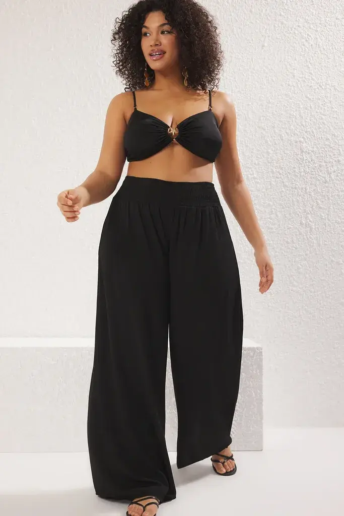 Trendyol Curve Ženske pantalone Tbbss25Ar00000, Crne