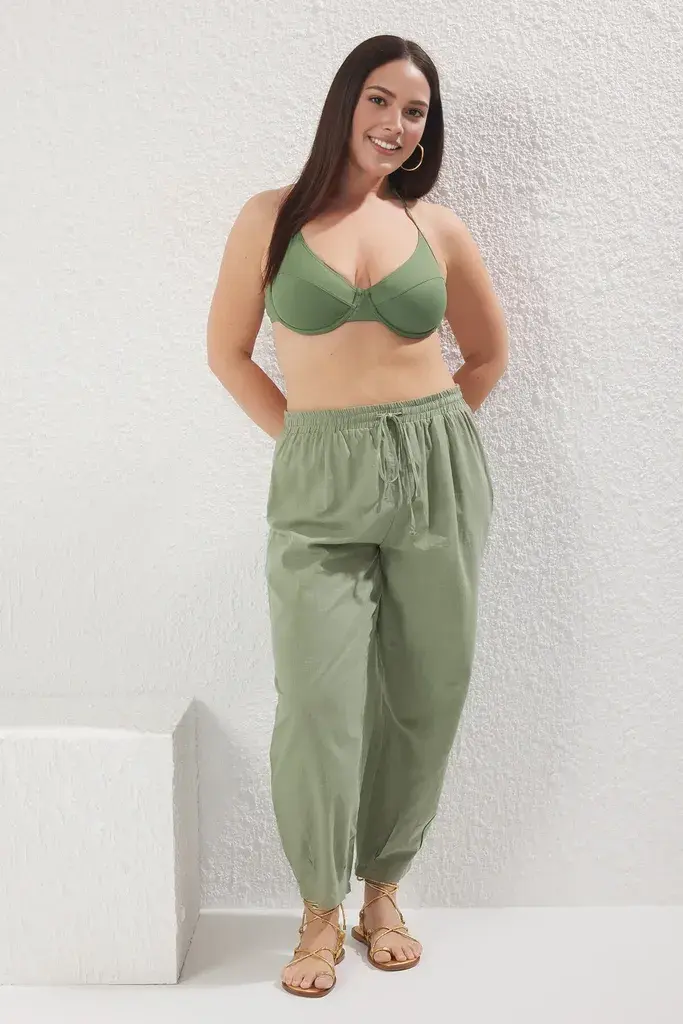 Trendyol Curve Ženske pantalone Tbbss25Ar00001, Kaki
