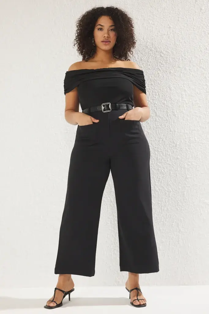 Trendyol Curve Ženske pantalone Tbbss25Ar00014, Crne