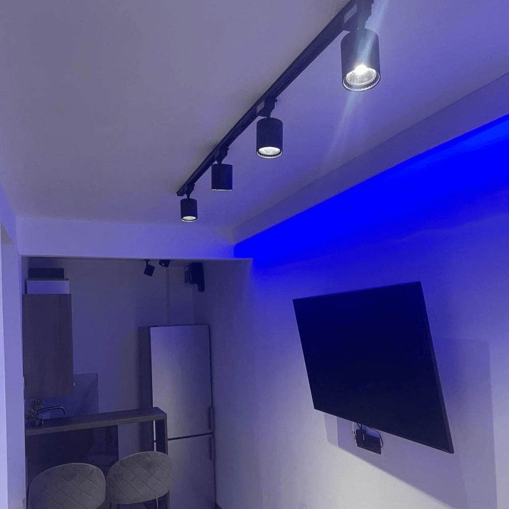 Šinska rasveta Komplet 2m, 4 topa, Crna