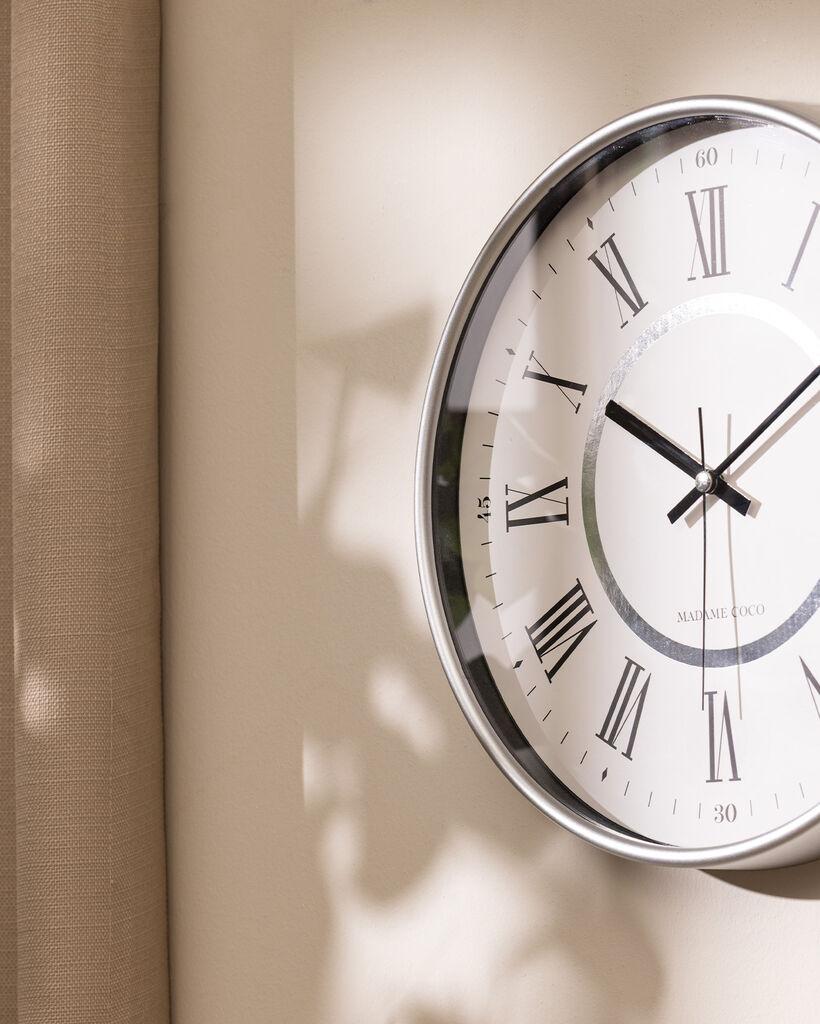 Madame Coco  Sat Amarie